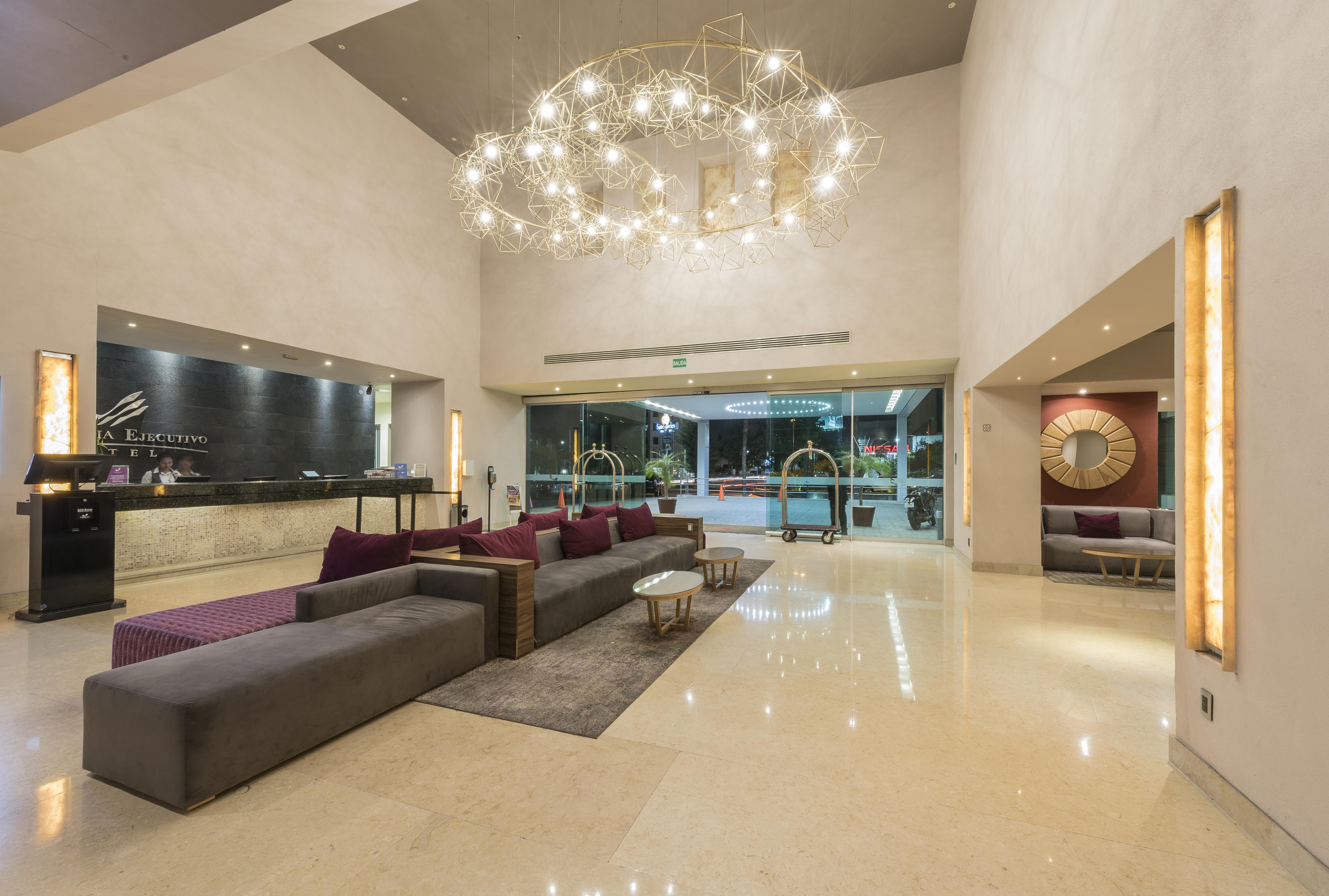 Victoria Ejecutivo Hotell Guadalajara Eksteriør bilde